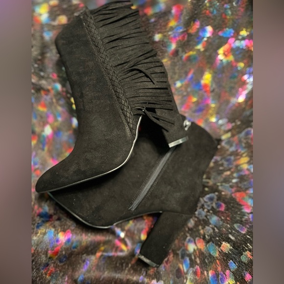 NIB 🖤 Bootie - Picture 3 of 4